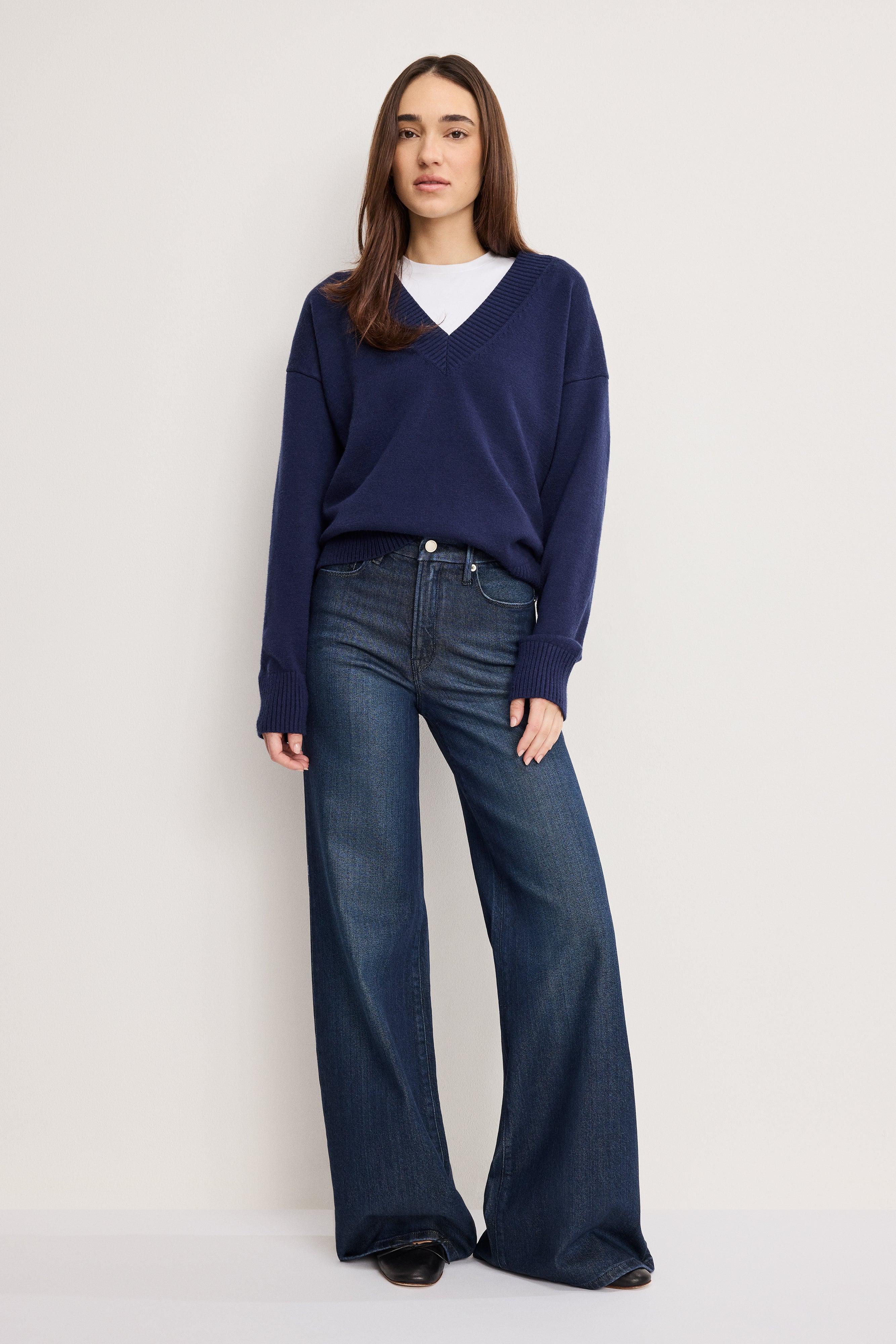 DEEP V KNIT SWEATER | HORIZON INK