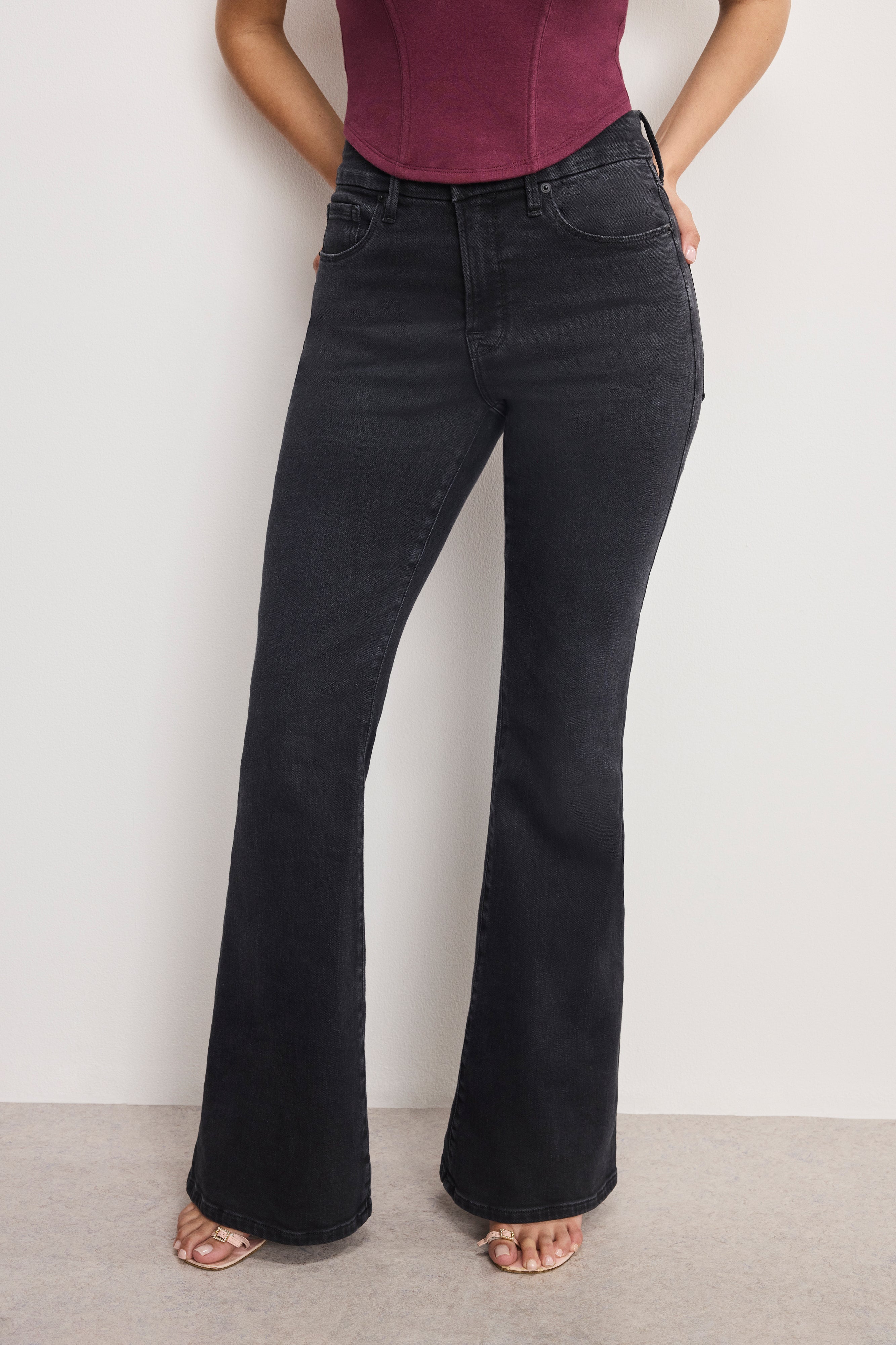 DOLLY JOLEANS PETITE FLARE JEANS | BLACK391